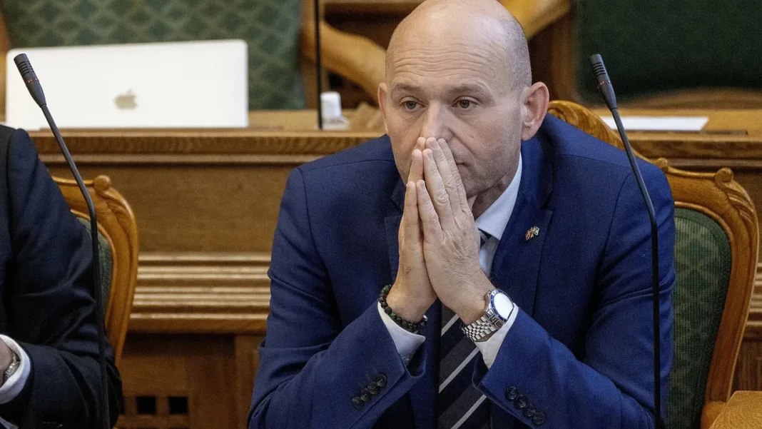 Şeful Partidului Conservator danez a murit după ce a făcut hemoragie cerebrală în timpul unei reuniuni
