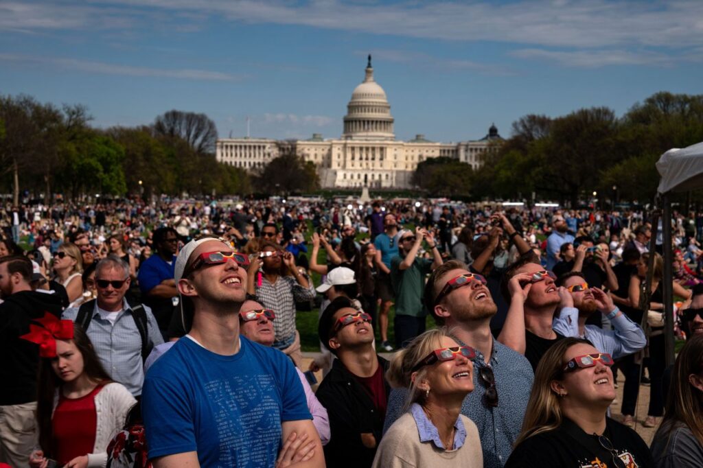 Oamenii s-au adunat pe National Mall din Washington