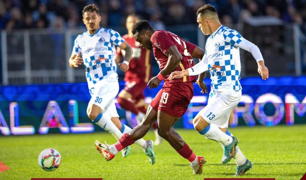 Cupa României | CFR Cluj, umilită de Corvinul Hunedoara! Mutu a „fugit“ din conferinţă