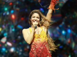 Shakira, apariţie surpriză la celebrul festival Coachella