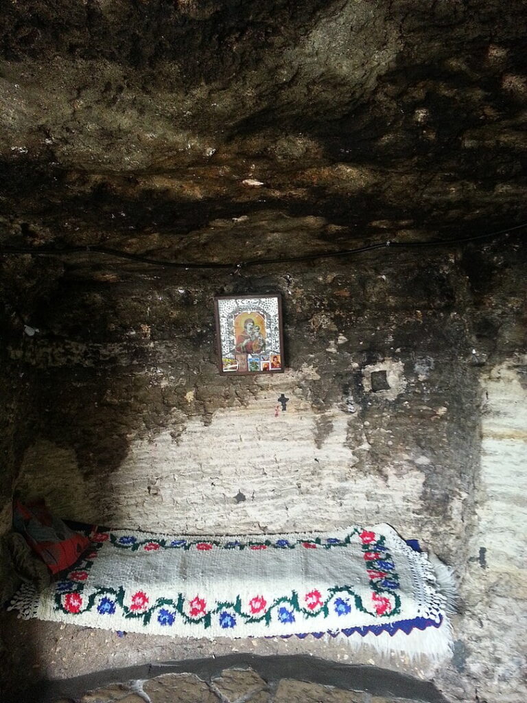 Singurătate şi credinţă