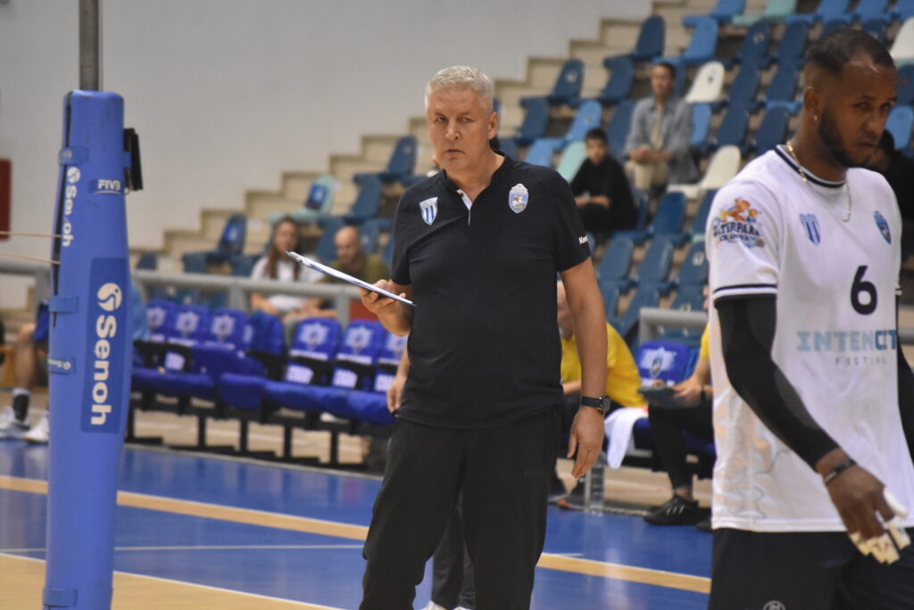 Volei (m) / Dan Pascu: „Jucătorii erau dornici de victorie și mă bucur de atitudinea lor!“
