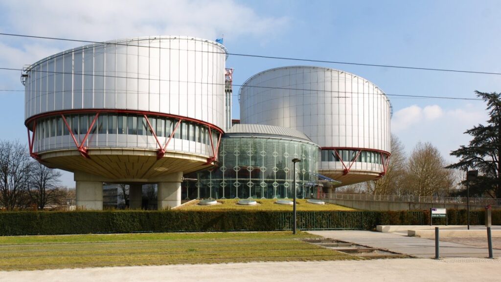 CEDO condamnă Elveția pentru lipsa măsurilor climatice
