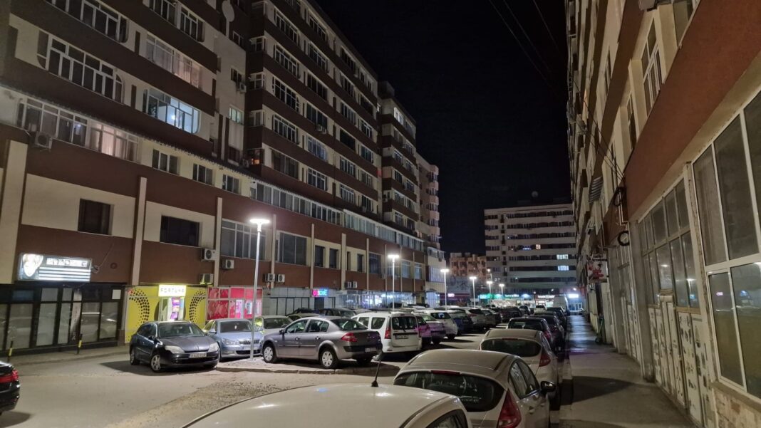 Târgu Jiu: A fost pus în funcțiune noul sistem de iluminat public în zona centrală