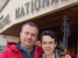 David este elev în clasa a VIII-a la Colegiul Național „Tudor Vladimirescu”, din Târgu Jiu