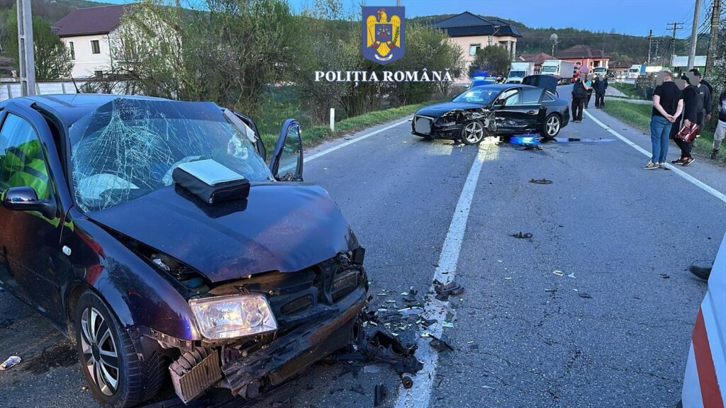 Vâlcea: O fetiță a murit într-un accident rutier în Mihăești