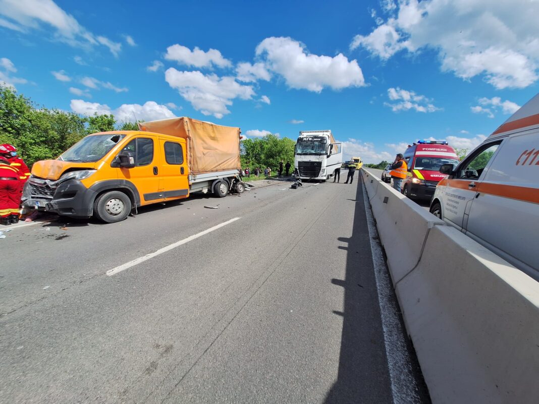 WhatsApp Image 2024-04-24 at 15.41.18(2) În accident și-a pierdut viața o femeie, cealaltă victimă este un bărbat.