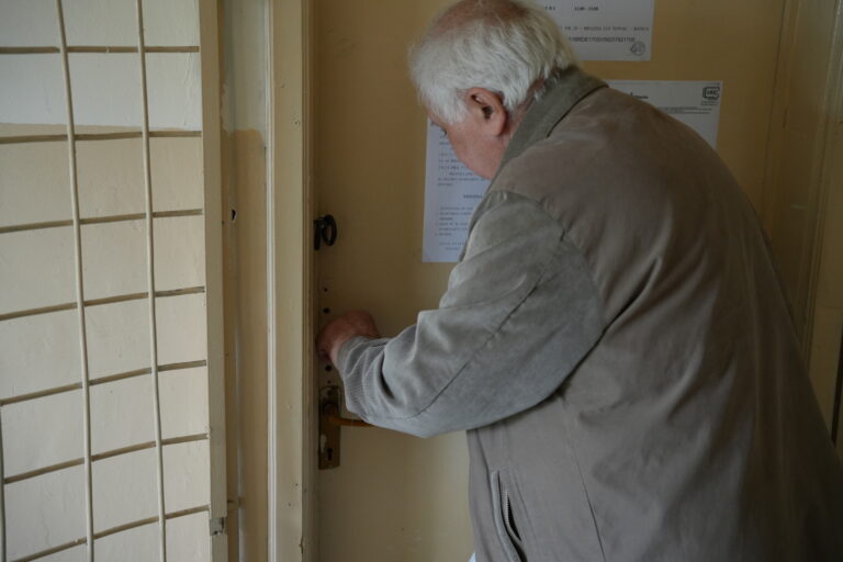 Un dezastru de asociaţie de proprietari. Între preşedintele demisionar şi administrator este un adevărat război