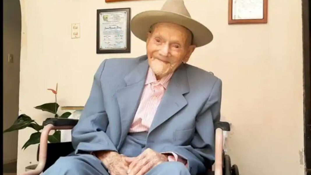 Cel mai vârstnic bărbat din lume a murit la 114 ani