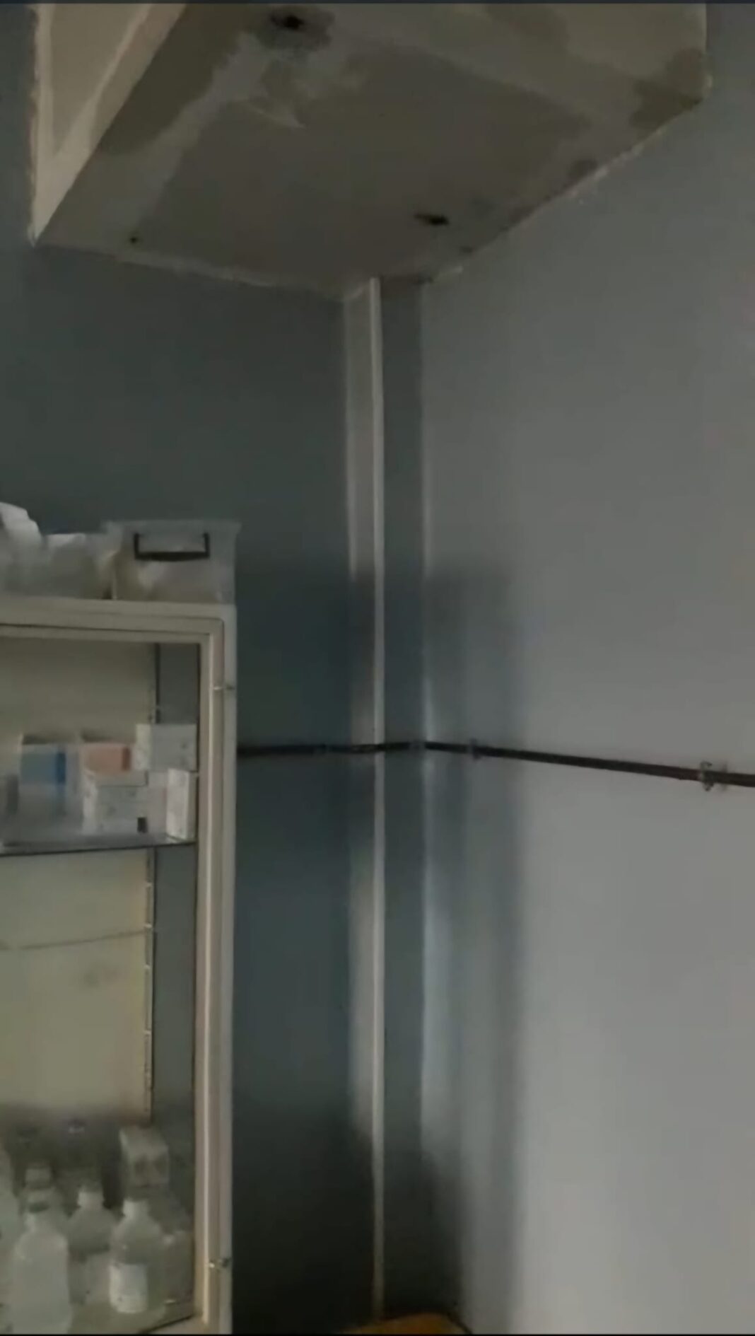 Se grăbește reabilitarea Secției Chirurgie 1, după ce apa de ploaie s-a infiltrat prin tavan