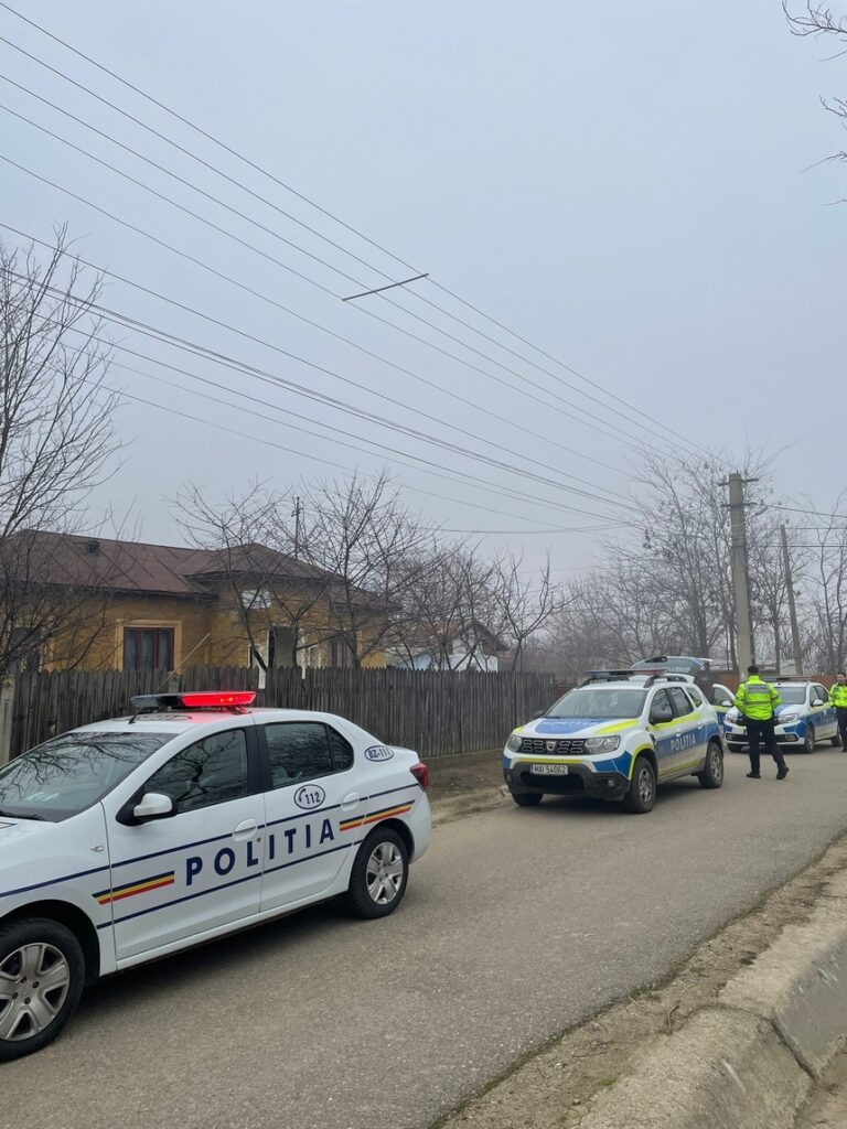 Adolescentă de 13 ani, înjunghiată de iubitul de 20 de ani