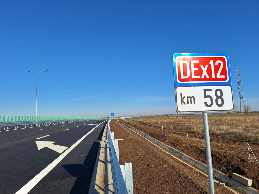 Olt: Trafic restricționat pe DEx 12, pentru efectuarea de lucrări