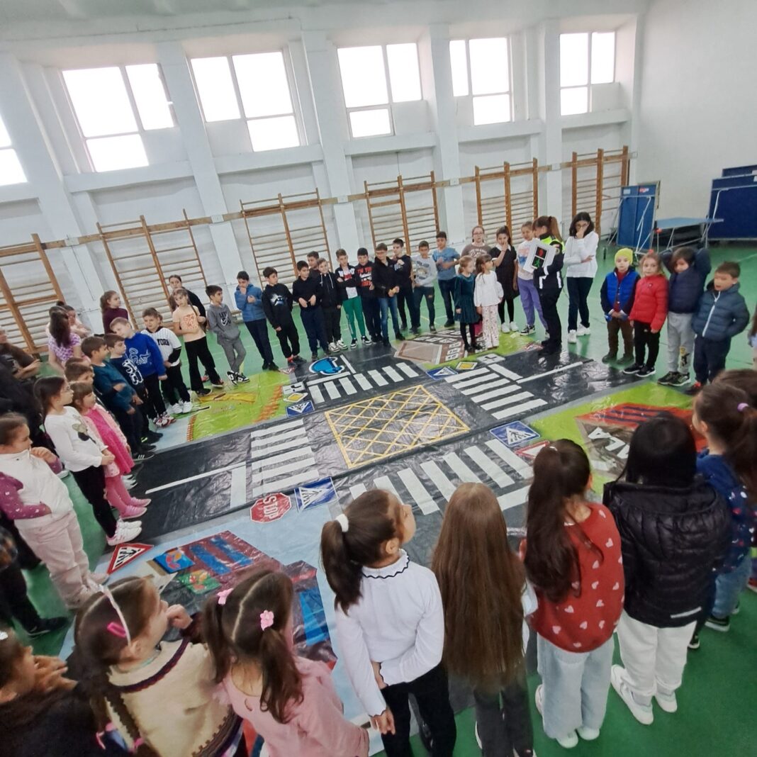 Educație rutieră în școlile din Târgu Jiu