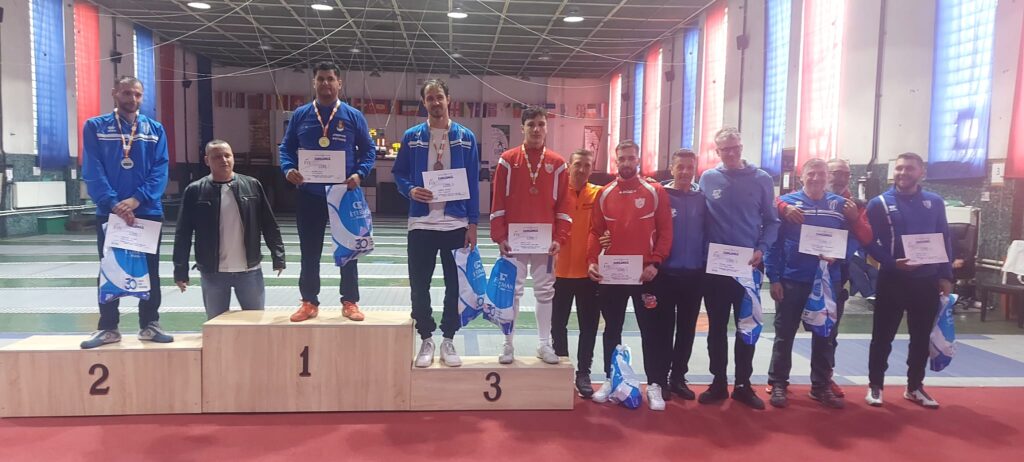 Scrimă / CSU Craiova a câștigat tot la CN! Oltenii, pe toate treptele podiumului