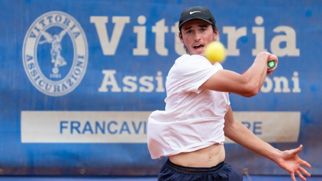 Victorie după un abandon! Nicholas Ionel e în optimi la Barcelona