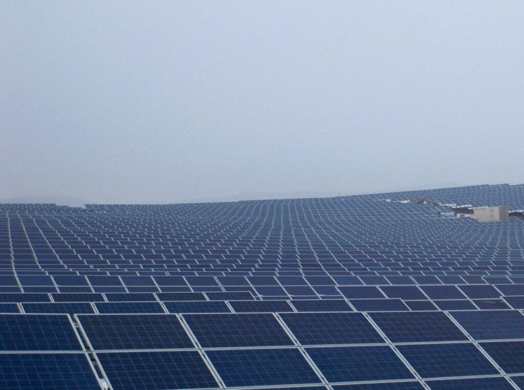 Acord de mediu pentru încă un parc fotovoltaic al CEO în județul Dolj