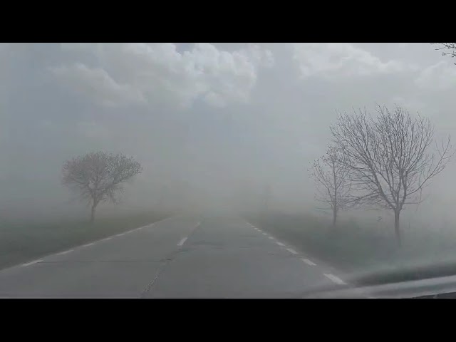 (Video) Drumul Craiova – Mischii, învăluit în cenuşa provenită de la haldele Termo 2