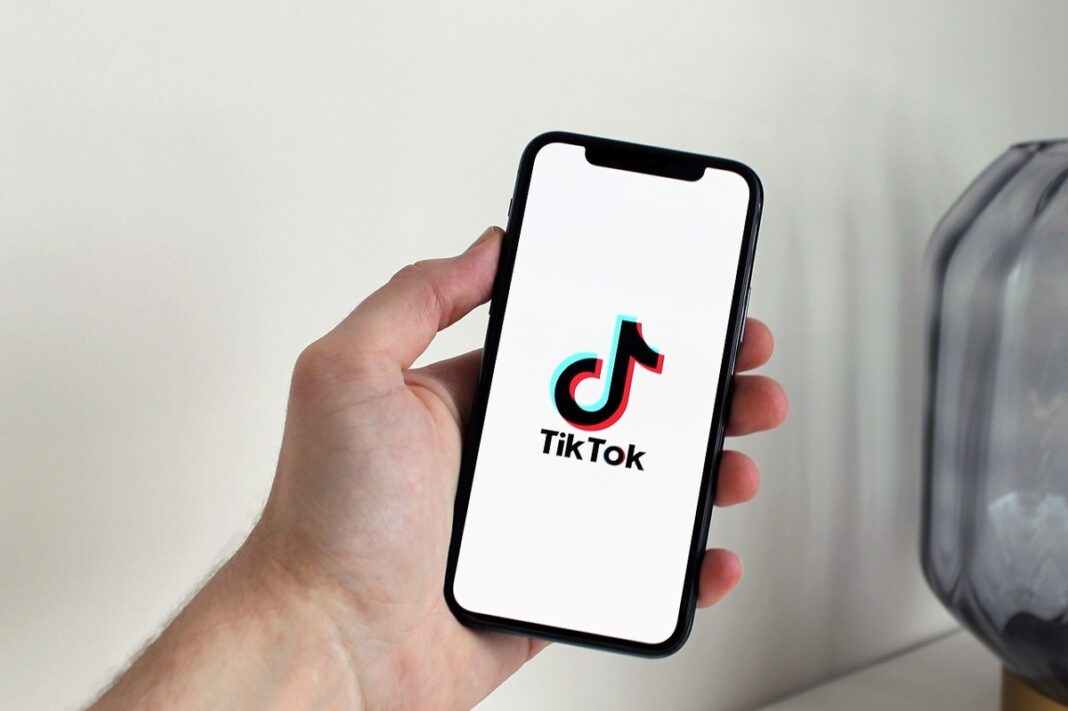 TikTok lansează o nouă versiune care îi plăteşte pe utilizatori
