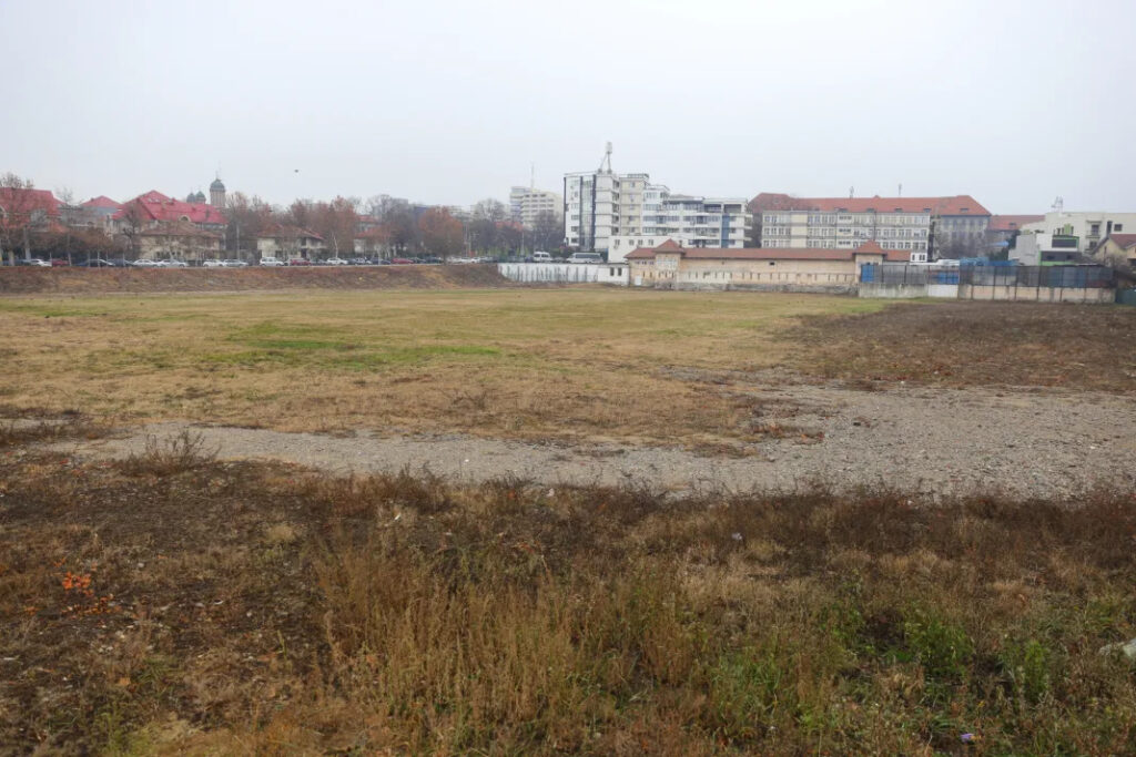 CJ Dolj dă 100.000 de euro pentru supervizarea lucrărilor de la Stadionul Tineretului