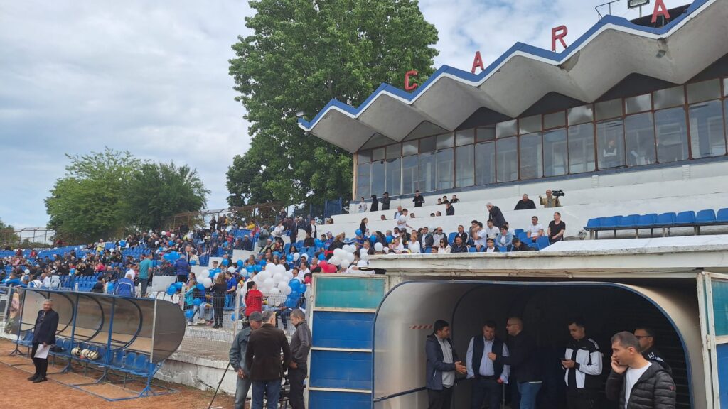 Fotbal-sărbătoare în Caracal. Stadionul orașului a primit denumirea „Jean Nițulescu“