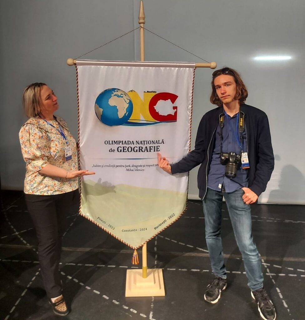 David Dumitrescu, olimpic la geografie, calificat la etapa internațională: „ Cred că stă în firea oricărui om să afle de unde a venit și unde se află în lume”
