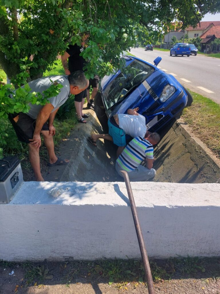 Accident rutier la ieșire din Târgu Jiu, la Drăgoieni
