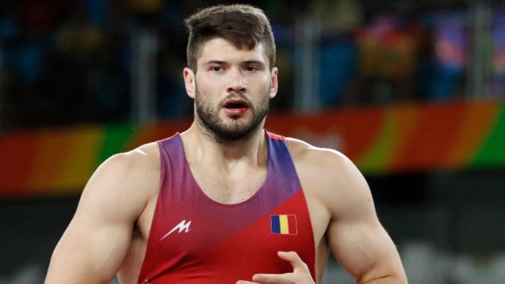 Lupte / Alin Alexuc merge la Olimpiadă! Evoluții excelente la Istanbul