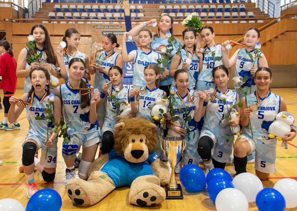 Baschet / Rezultat de pus în ramă! CSS Craiova, vicecampioană naţională la U13