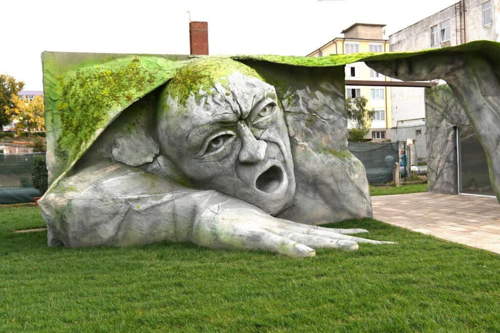 Mult a fost puţin a mai rămas. Fantasy Park se inaugurează la 1 iunie