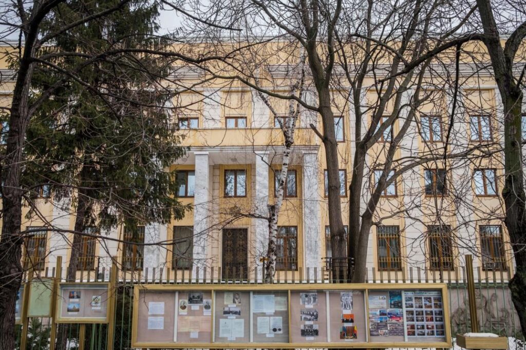 MAE: Diplomat al Ambasadei Rusiei, declarat persona non grata și expulzat din România