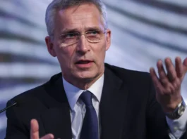 Şeful NATO: „A venit timpul” pentru o discuţie despre restricţiile pentru armele furnizate Ucrainei
