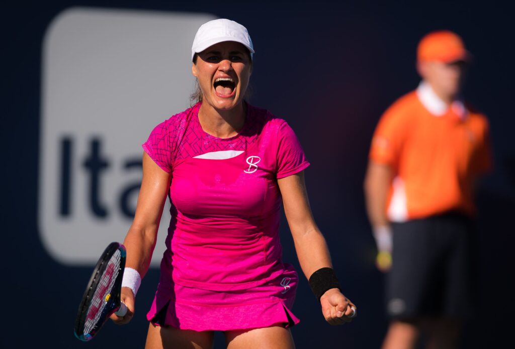 Să vină trofeul! Monica Niculescu, calificare incredibilă în finala Trophee Clarins