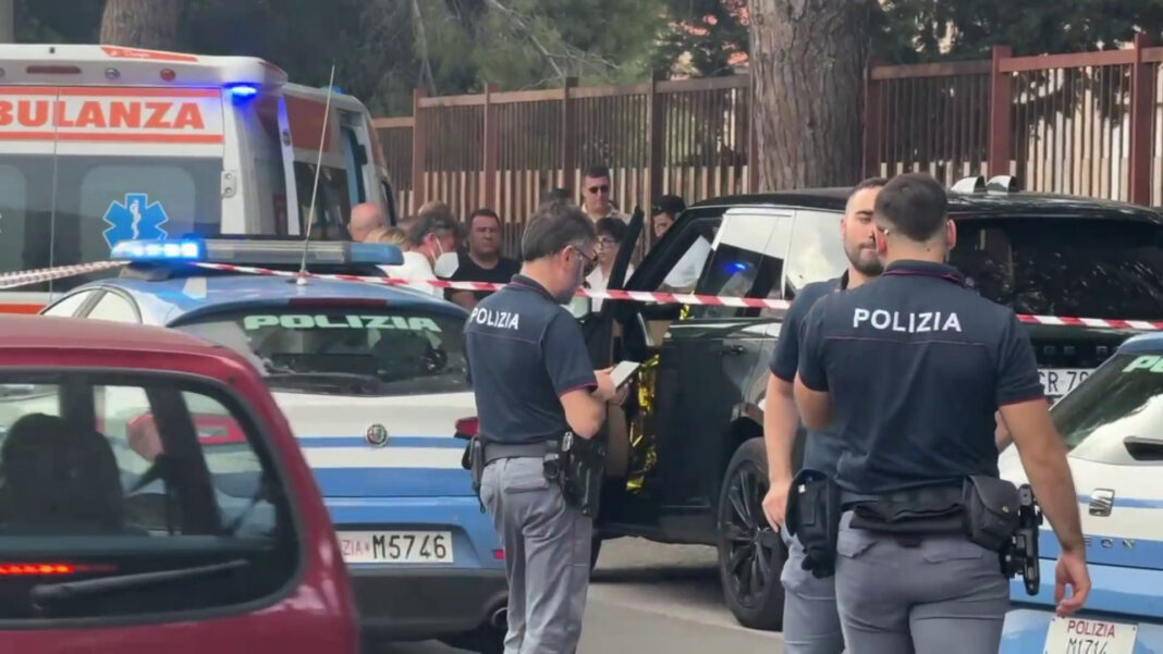 Soțul unei eurodeputate din Italia, găsit mort în mașină