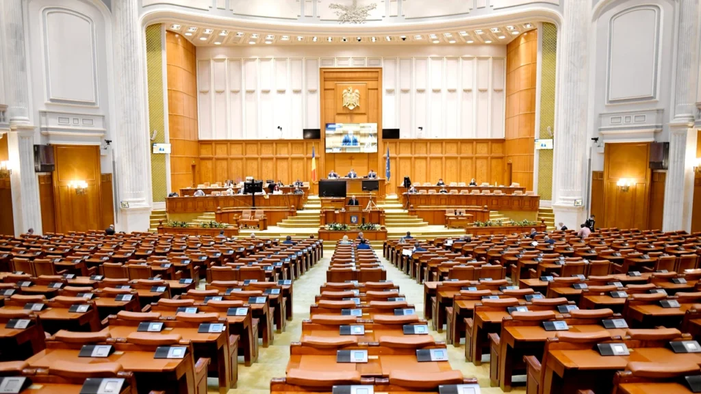Plenul Camerei Deputaţilor, suspendat pentru ca deputaţii să urmărească meciul României cu Ucraina