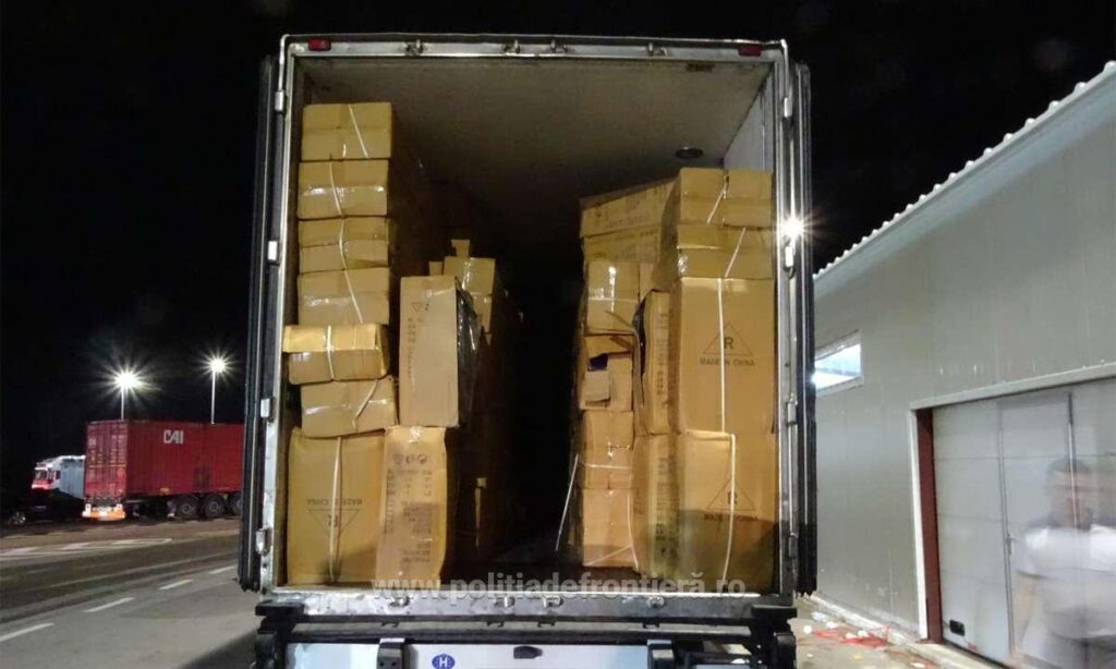 Bunuri contrafăcute de peste 9.000.000 lei, confiscate la Calafat