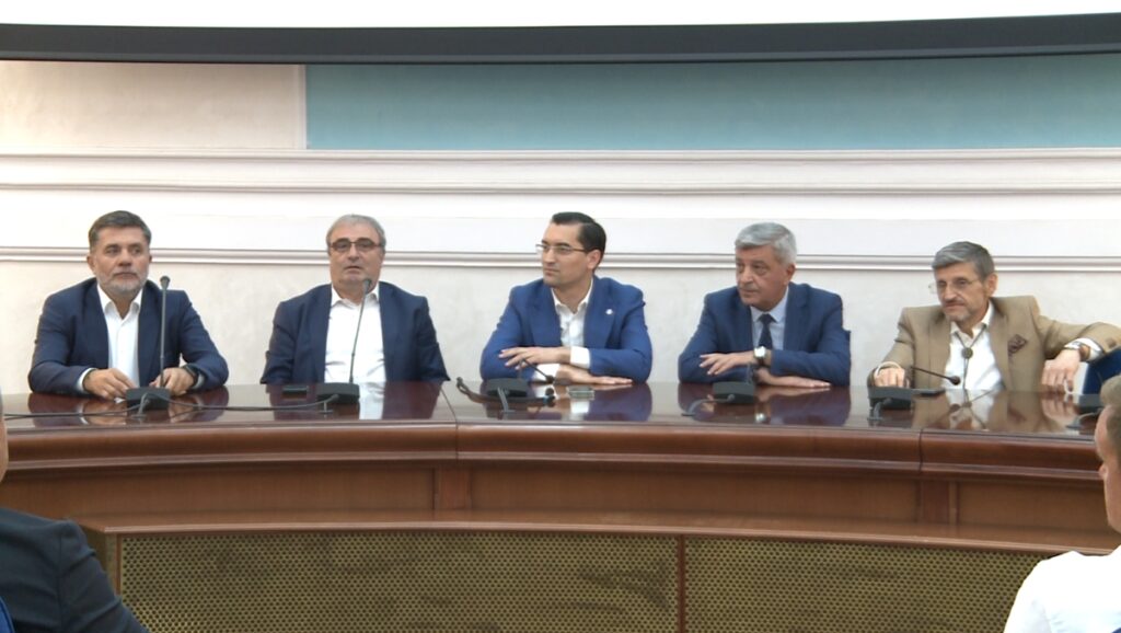 Centrul Regional de Licențiere din zona Oltenia (Fotbal), la Universitatea din Craiova