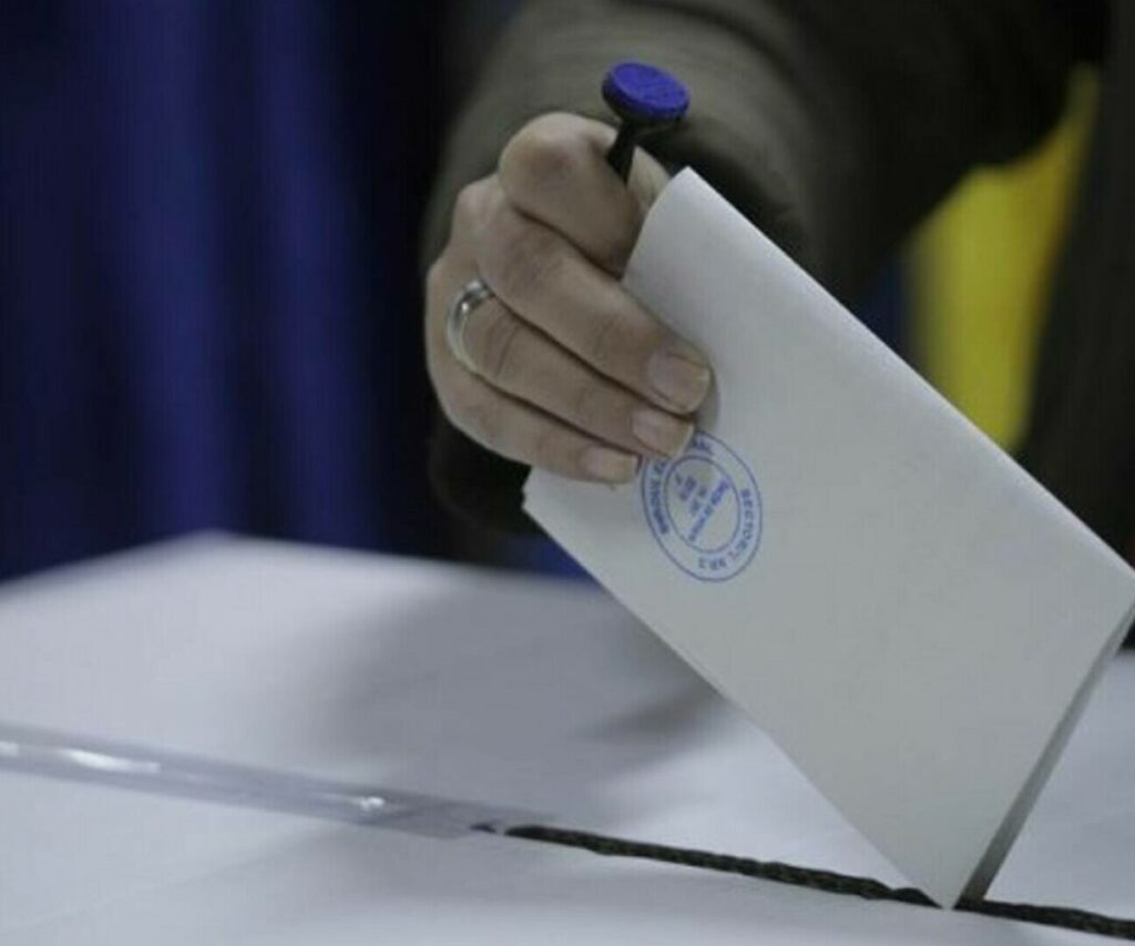 Doljeni sancționați după ce și-au fotografiat buletinele de vot