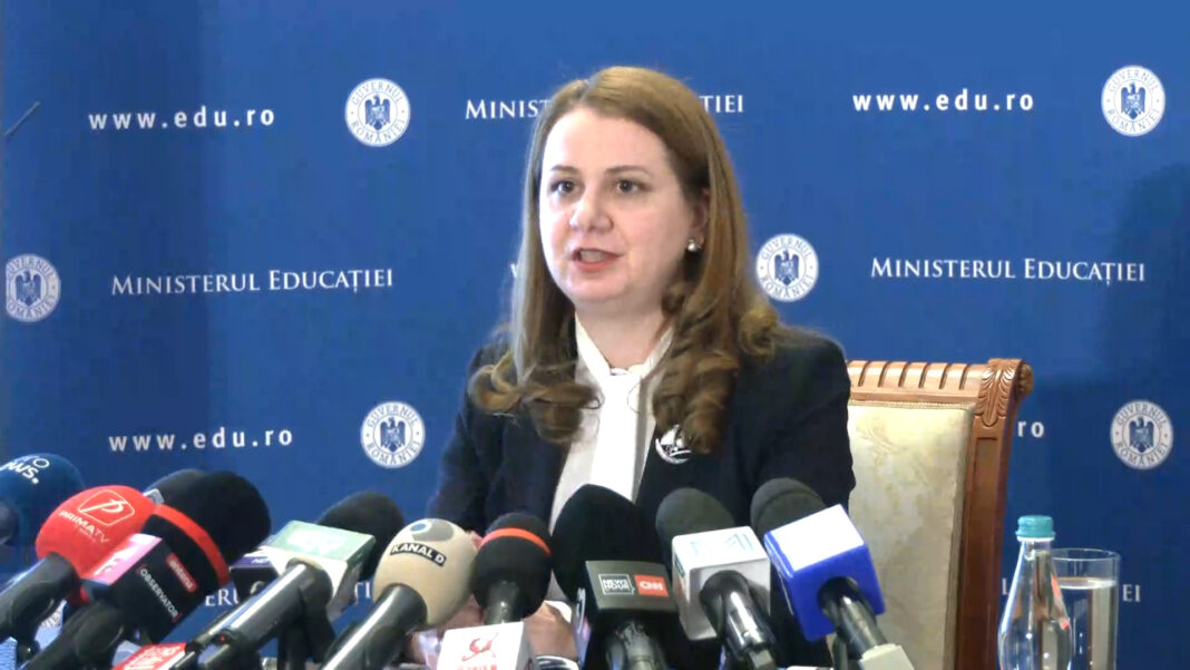 Ligia Deca anunță cum se va face repartizarea în centrele de examen la Evaluarea Naţională Ligia Deca anunță cum se va face repartizarea în centrele de examen la Evaluarea Naţională