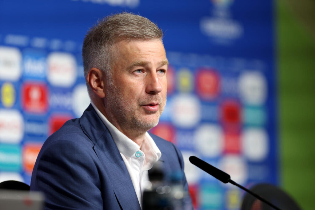 EURO 2024 | Edward Iordănescu îndeamnă la echilibru înaintea meciului cu Belgia