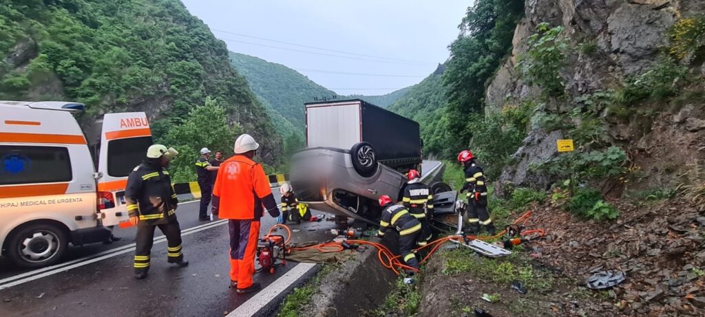 Vâlcea: Accident mortal pe Valea Oltului