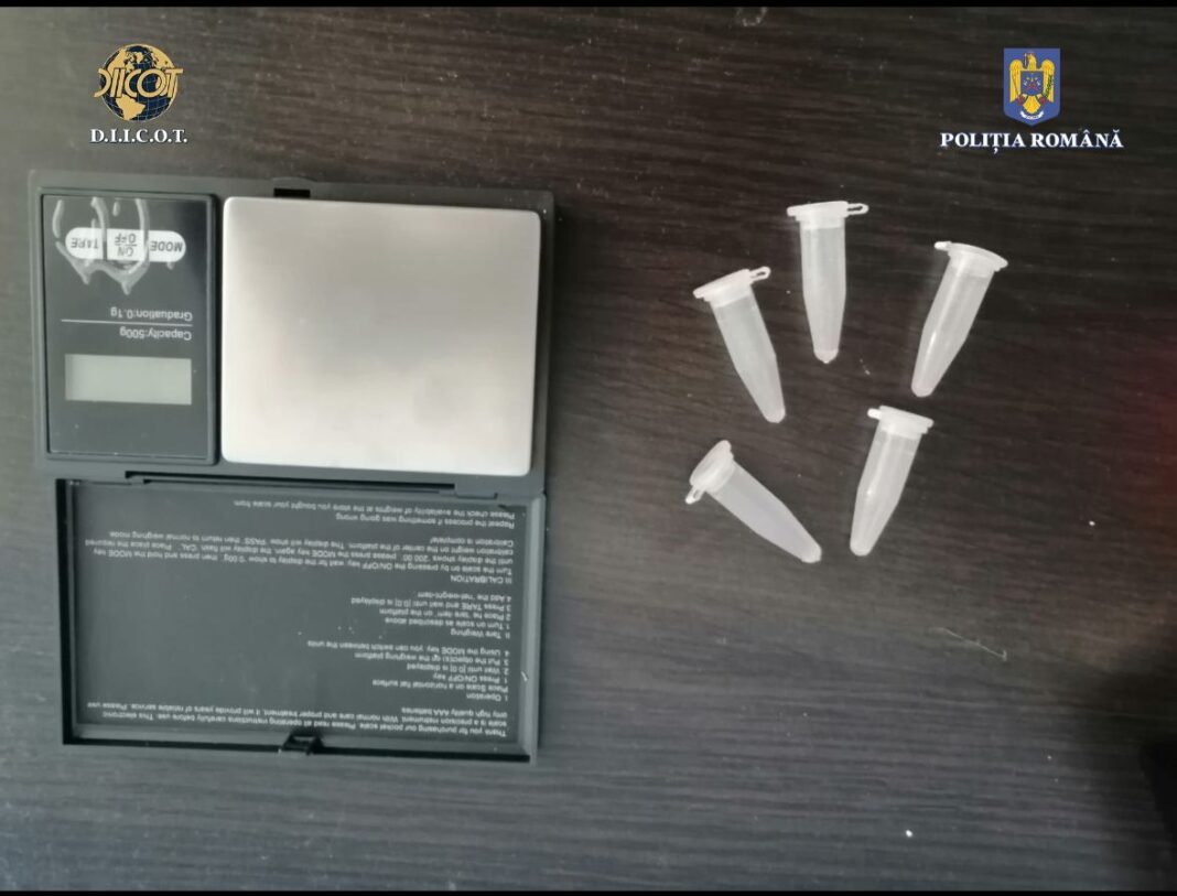 Dolj: Bărbați reținuți pentru trafic de droguri în Dolj