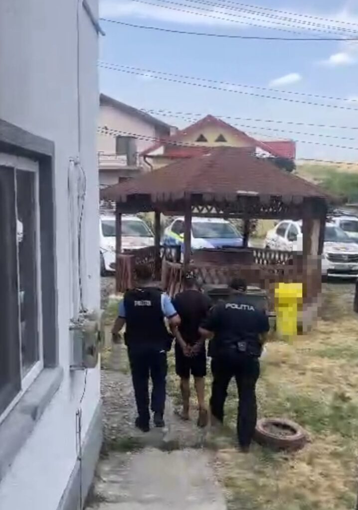 (VIDEO) Dolj: Tânăr, reținut pentru furt calificat