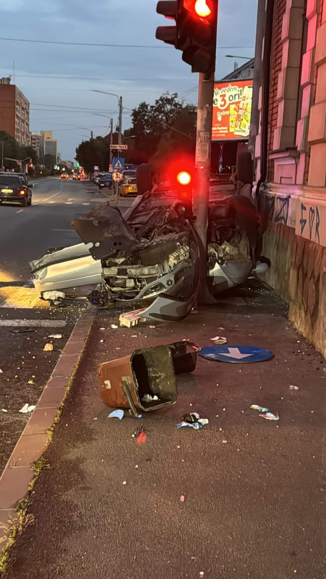 Potrivit IPJ Dolj, un tânăr de 19 ani, din Craiova, ar fi sustras un autoturism care se afla parcat neasigurat (FOTO: Infotrafic)