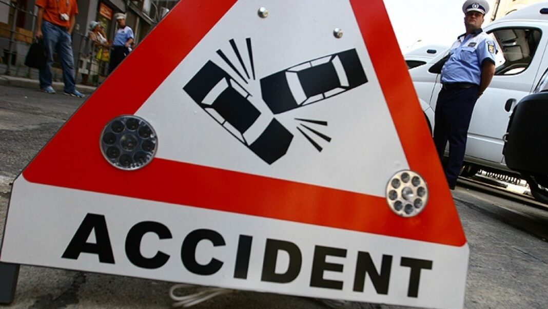 Olt: Accident cu doi răniți la Teslui