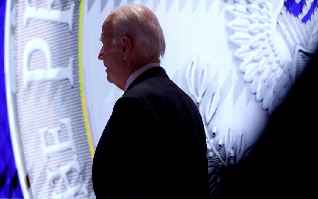 Democrații s-au dat înapoi din cauza prestației lui Biden