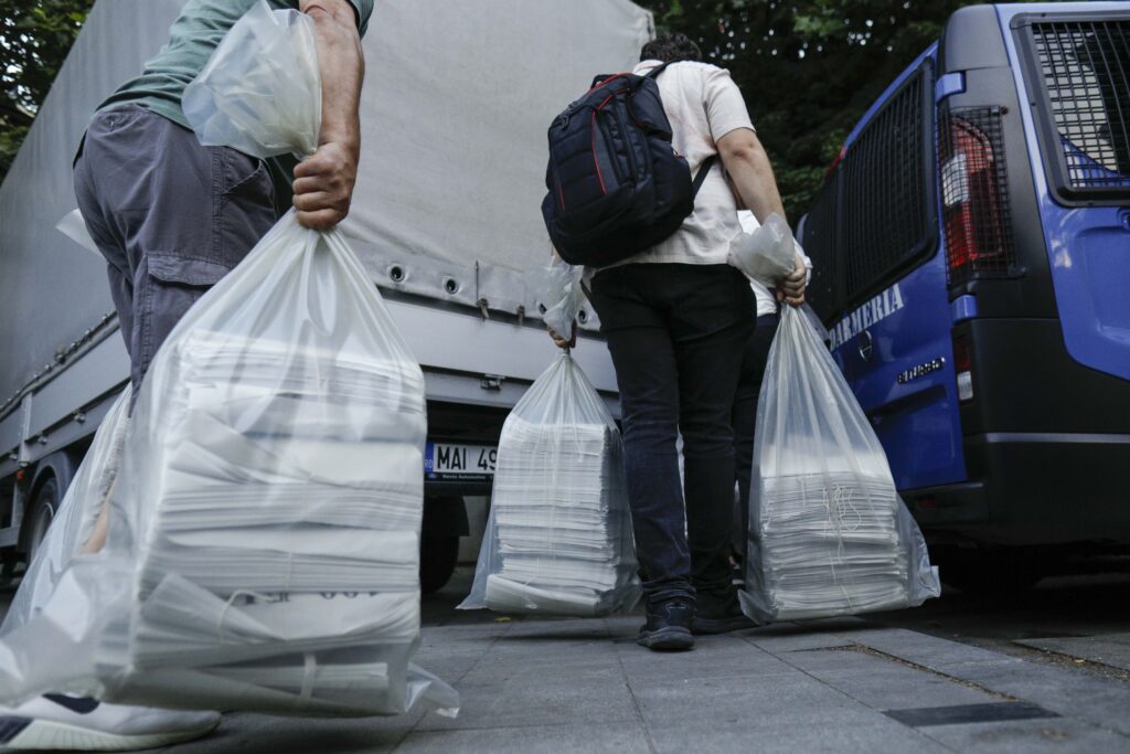 Numărarea voturilor, suspendată în mai multe județe