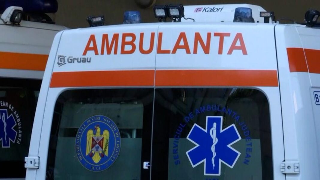Fetița de 8 ani se află internată în spital