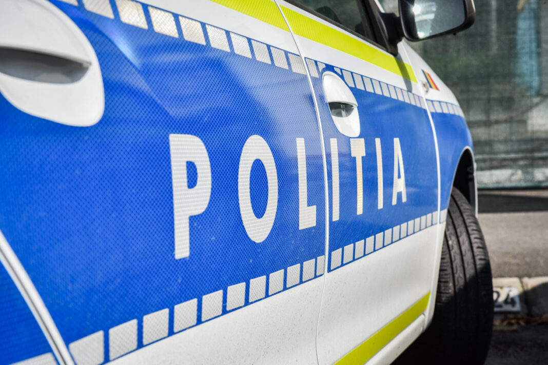 Tânăr de 17 ani, fără permis auto, depistat la volanul unei mașini în Târgu Jiu