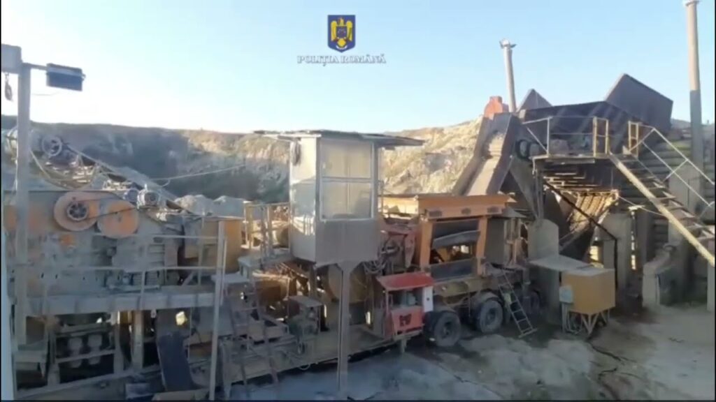 (VIDEO) Percheziții într-un dosar de evaziune fiscală cu agregate minerale