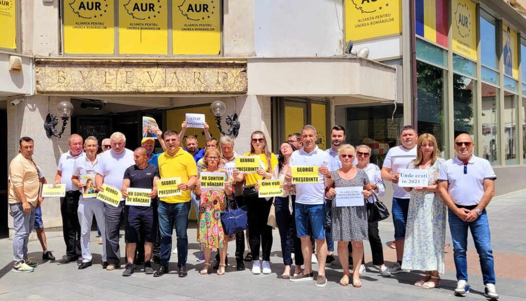 Telenovela AUR Dolj continuă. Conducerea a fost suspendată, iar veteranul Dămureanu pierde lupta cu „infiltratul” Vasile